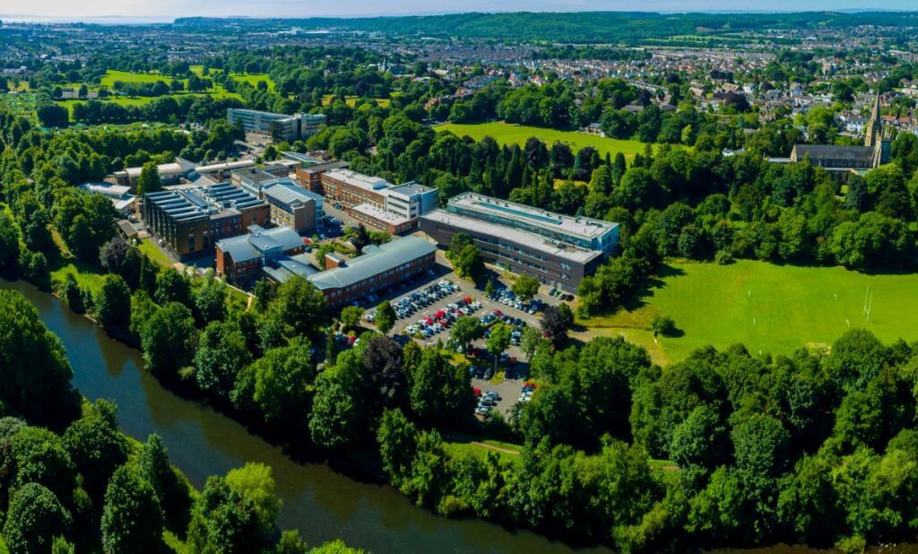 Cardiff Metropolitan University 卡地夫都會大學校園3