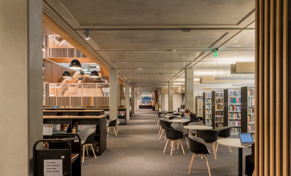 University of Roehampton, London 羅漢普頓大學校園3