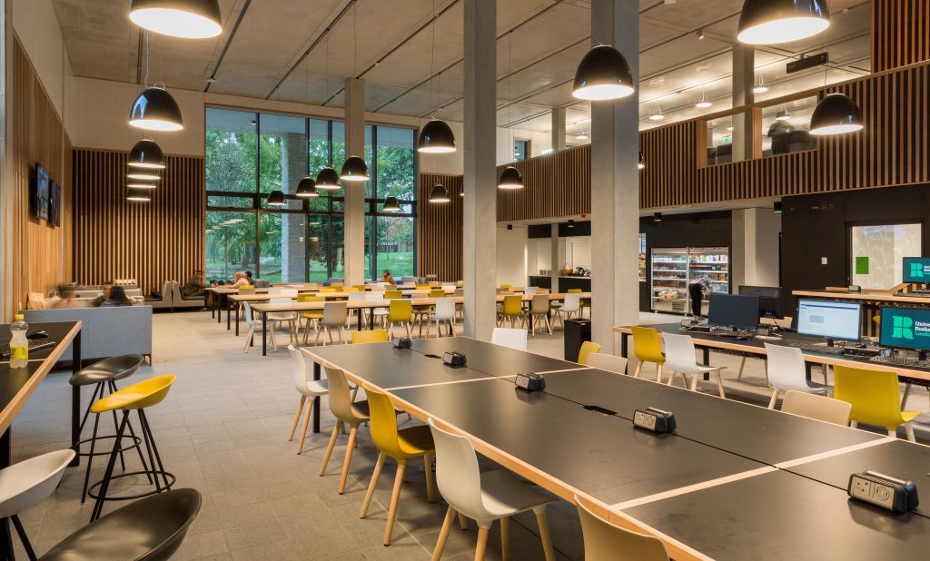 University of Roehampton, London 羅漢普頓大學校園4