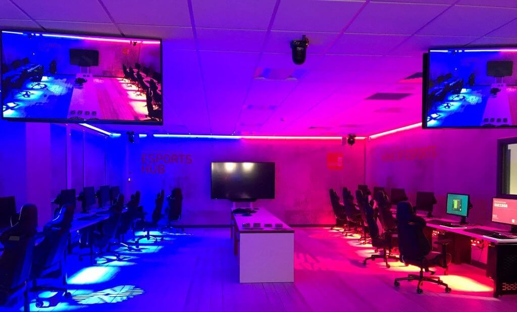 Staffordshire University 史丹福郡大學校園5