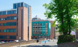 University of Abertay 亞伯泰大學校園1