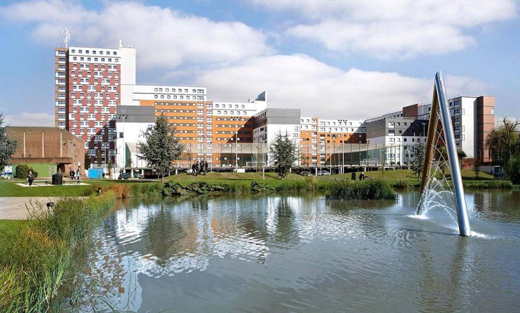 Aston University 阿斯頓大學校園2