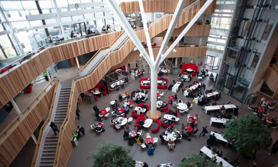 Bournemouth University 伯恩茅斯大學校園3