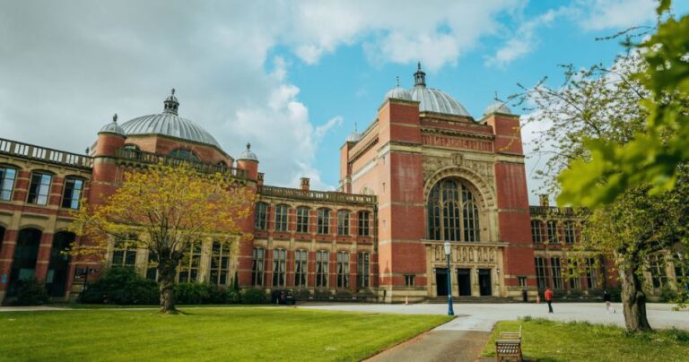 University of Birmingham 伯明翰大學校園1