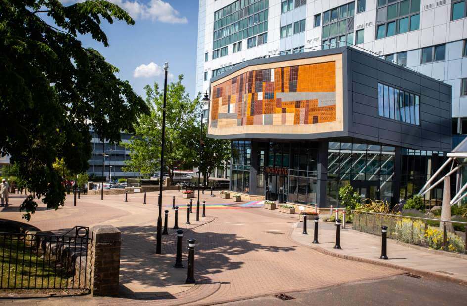 University of Bradford 布拉福大學校園2