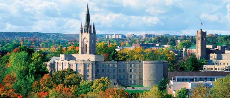 感謝津橋留學的團隊的鼓勵及陪伴，讓我完成年輕時未完成的夢想！