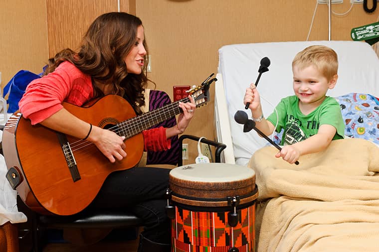 我在申請學校這條路上感覺很安心，後來也都很順利的錄取