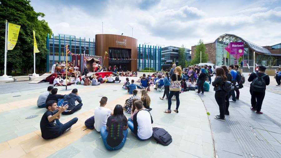 津橋非常好的優點是，每個學生都會有「兩」位的專業顧問來幫助你