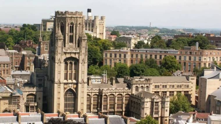 非常感謝Claire與Lynn的專業與用心讓我能夠成功進入想要的學校與科系！