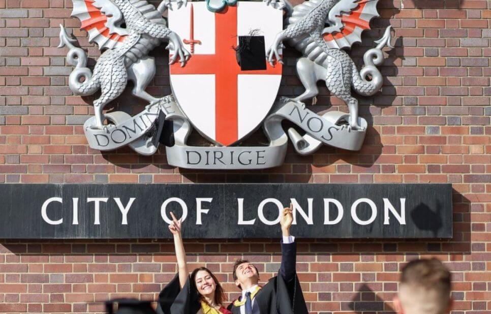 City St George's, University of London 倫敦大學城市聖喬治校園5