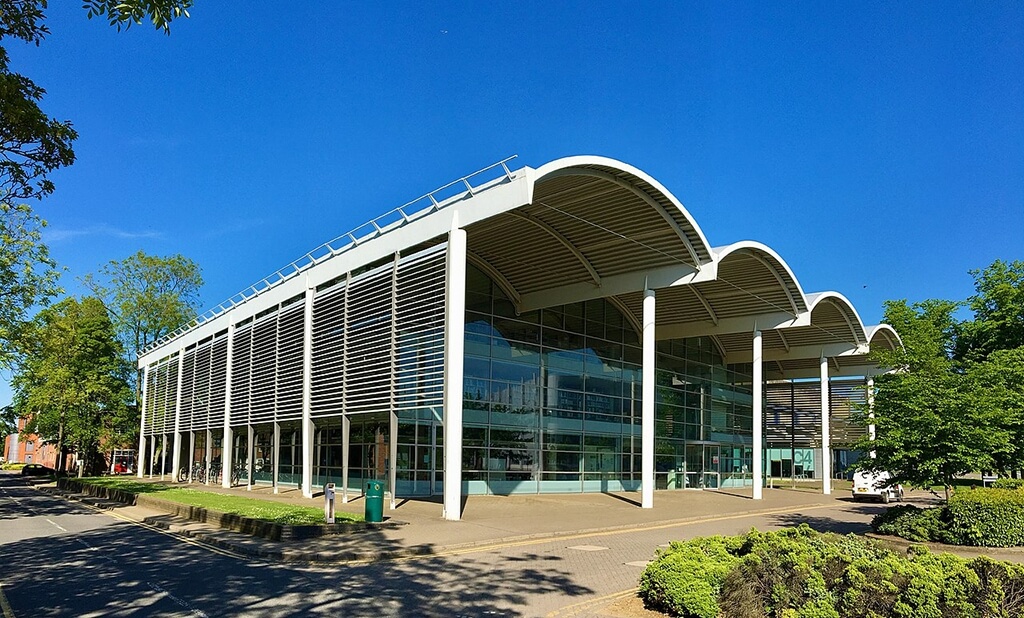 Cranfield University 克蘭菲爾德大學校園3