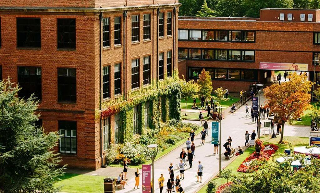 University of Hull 赫爾大學校園 5