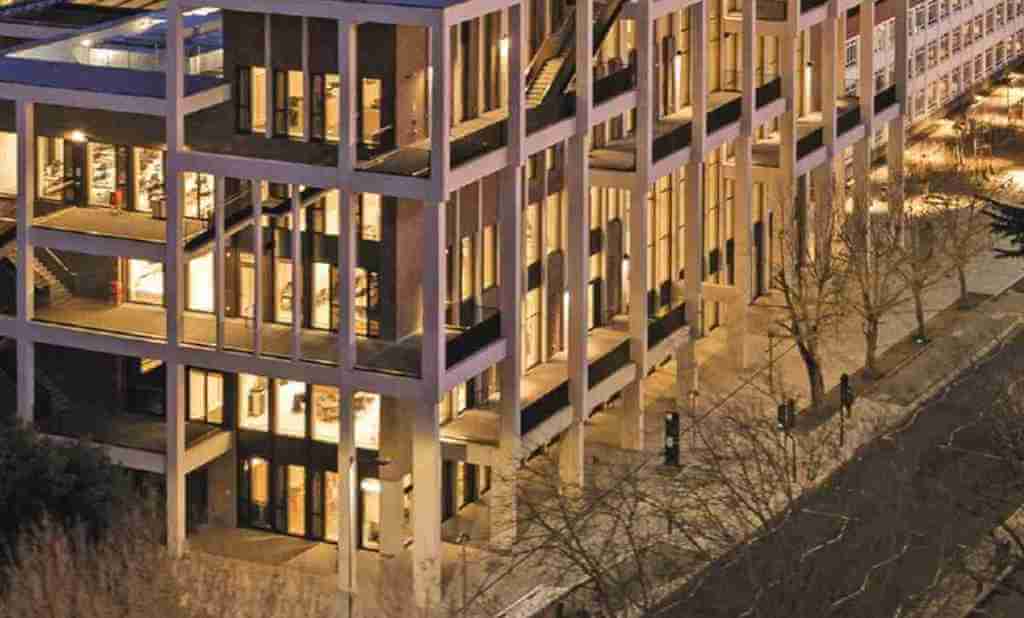 Kingston University London 金斯頓大學校園3