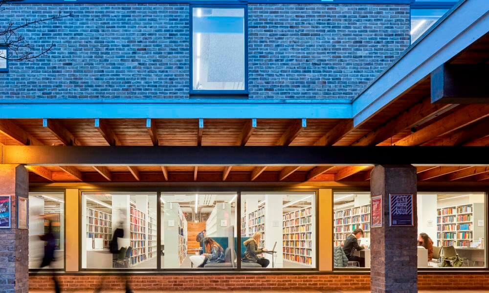 Lancaster University 蘭卡斯特大學校園3