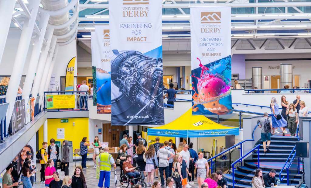 University of Derby 德比大學校園4