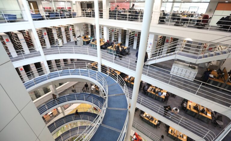 London School of Economics and Political Science (LSE) 倫敦政經學院校園1