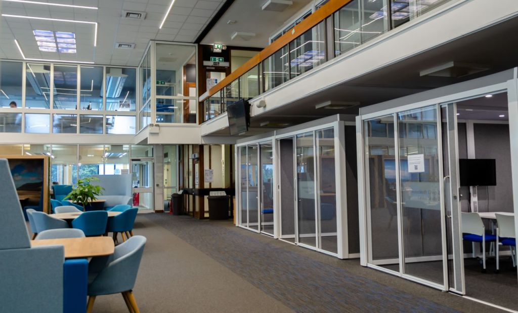 Swansea University 斯旺西大學校園5