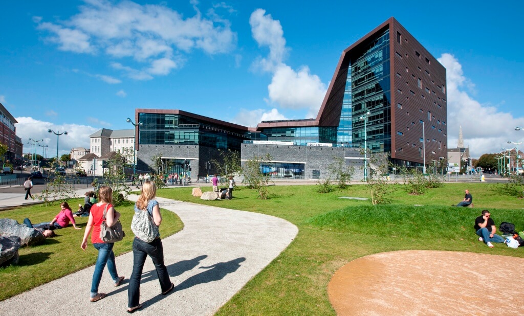 University of Plymouth 普里茅茲大學校園4
