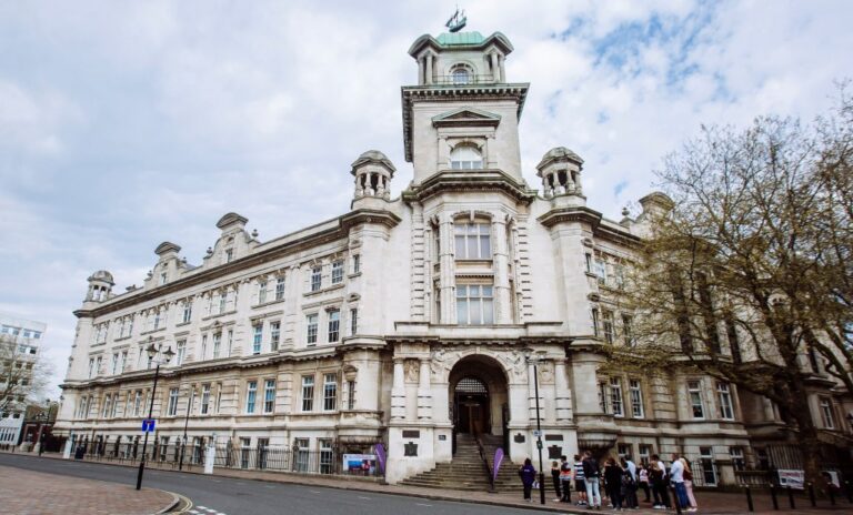 University of Portsmouth 樸次茅斯大學校園1