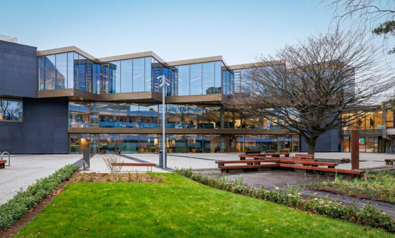 University of Stirling 斯特林大學校園1