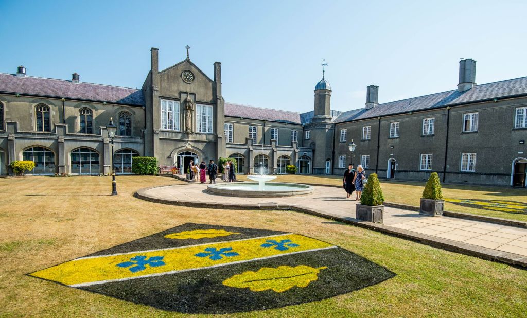 University of Wales Trinity Saint David 威爾斯三一聖大衛大學校園5