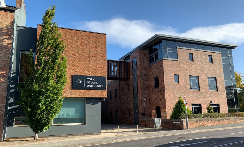 York St John University 約克聖約翰大學校園4
