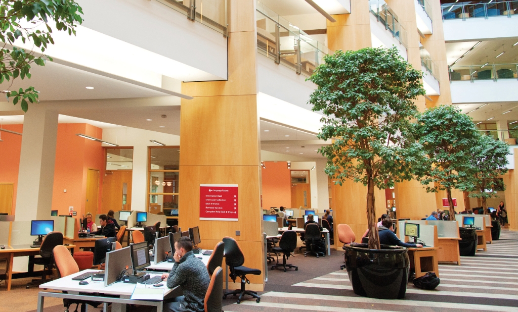 Queen's University Belfast 貝爾法斯特女王大學校園5