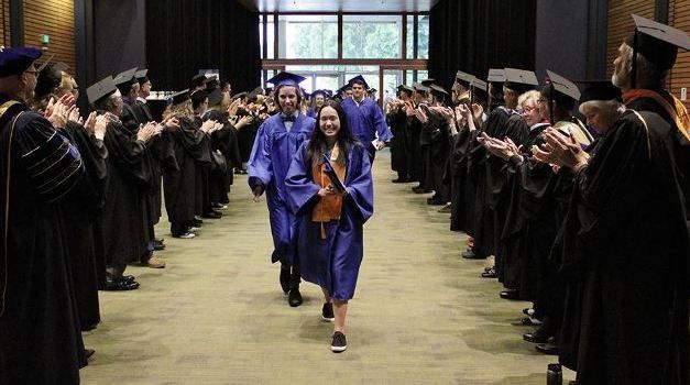 Cascadia Community College 卡斯卡地亞兩年制大學校園2