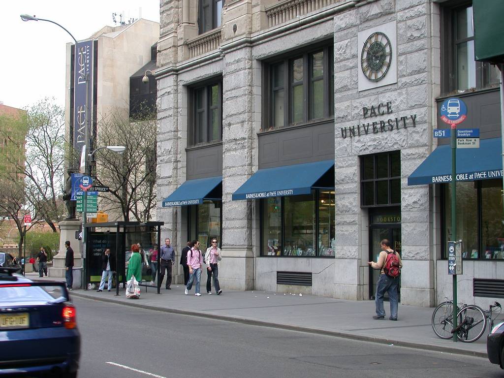 Pace University 佩斯大學校園2