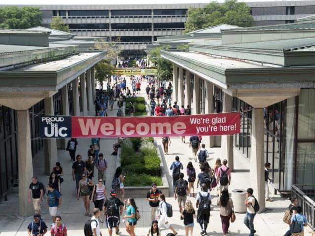 University of Illinois at Chicago 伊利諾大學芝加哥分校校園2