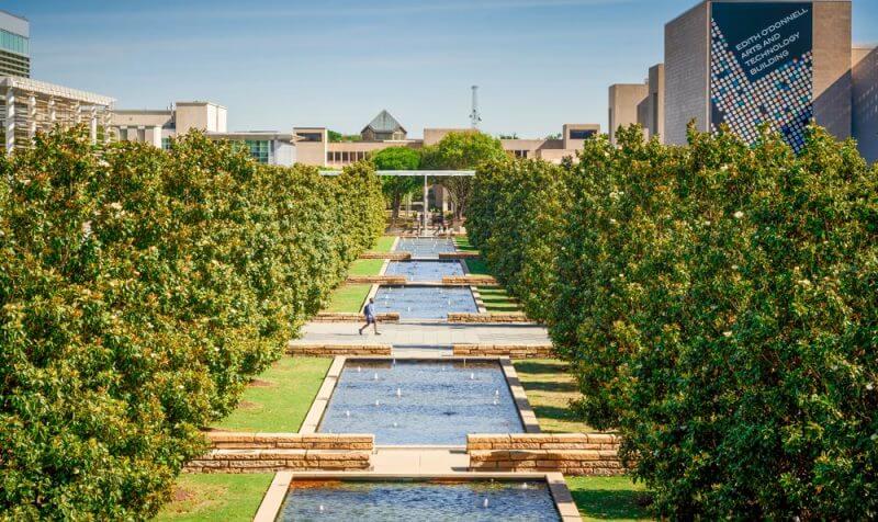 The University of Texas at Dallas 德州大學達拉斯分校校園2