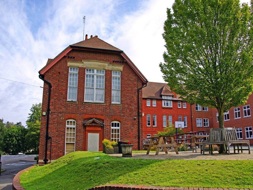 Caterham School 凱特漢姆學校校園2