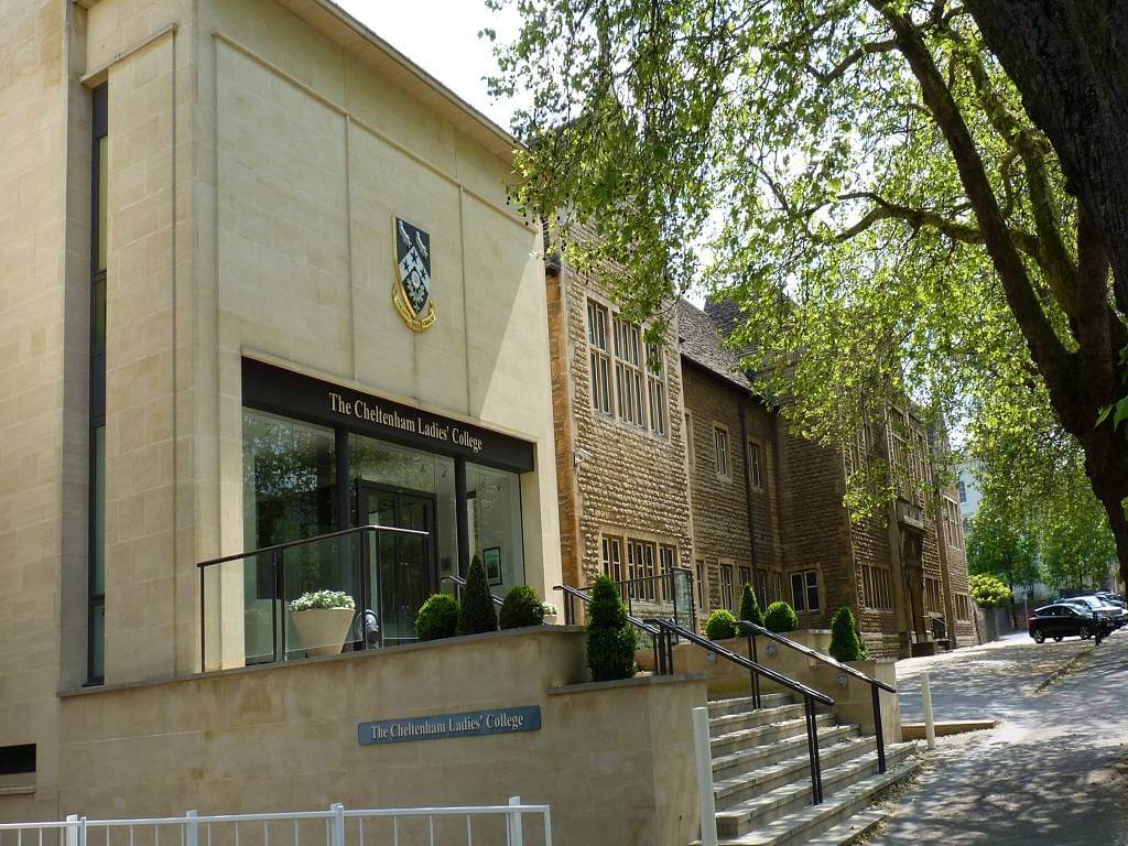 Cheltenham Ladies College 切爾騰漢姆女子學院校園1