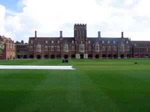 Eastbourne College 伊斯堡學院校園1
