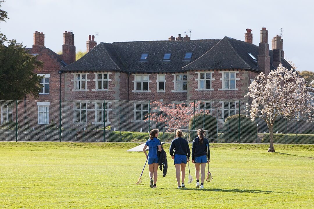 Moreton Hall 莫頓霍爾中學校園2