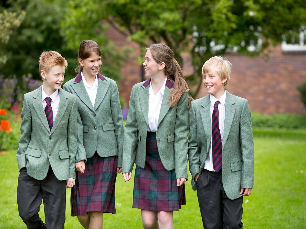 Oswestry School 奧斯沃斯特里中學校園1