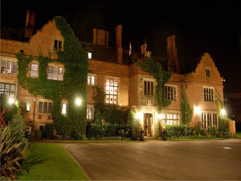 Queen Ethelburga’s Collegiate 艾德伯格女王學院校園2