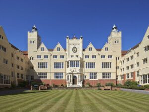 Roedean School 羅丁女子中學校園2