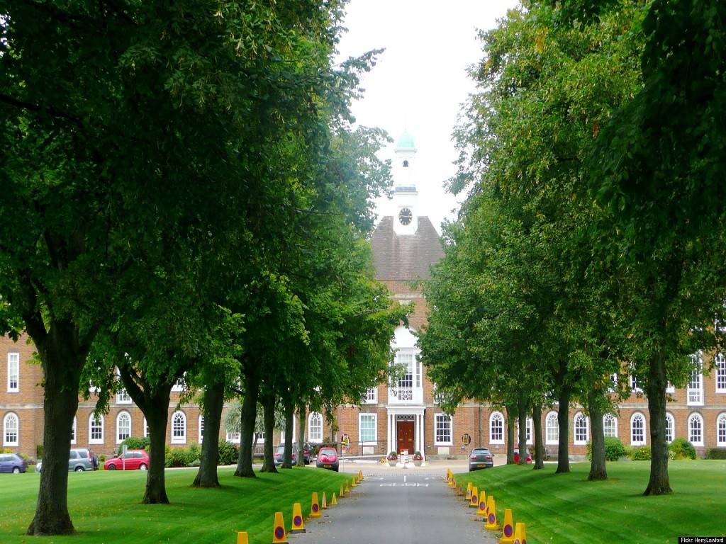 St Swithun's School 聖斯威辛中學校園3