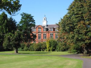 Wrekin College 裡京學院校園1